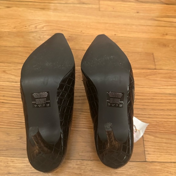 Unlisted Black Crocodile Pattern Ankle Boots Size 9 - Picture 11 of 12